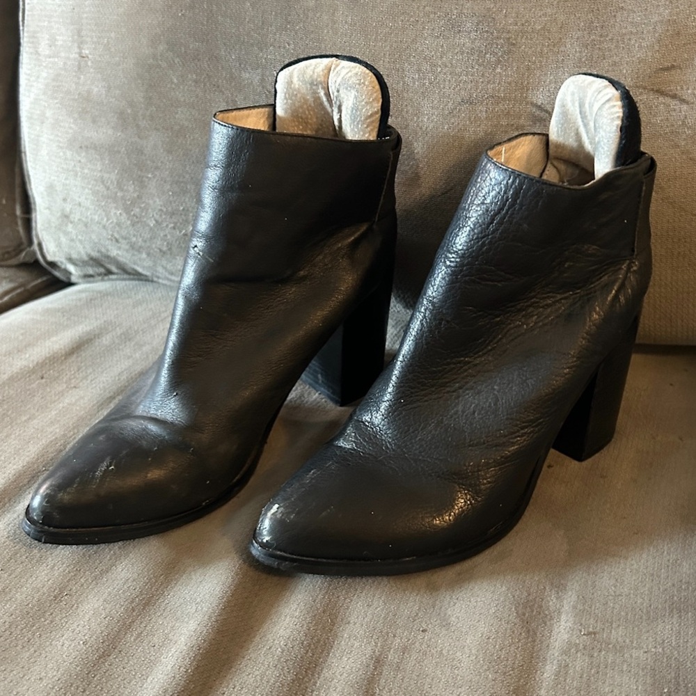 SOL SANA Leather Ankle Boots Booties Heeled Black